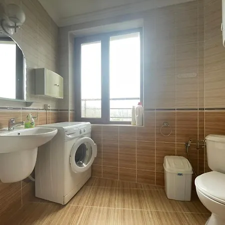 아파트 Quiet 1-bed Flat In Antonia Complex By Flat Mаnager 스베티 블라스