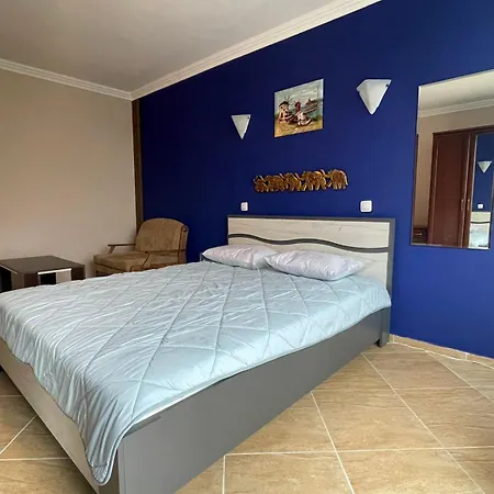 Quiet 1-bed Flat In Antonia Complex By Flat Mаnager Διαμέρισμα *