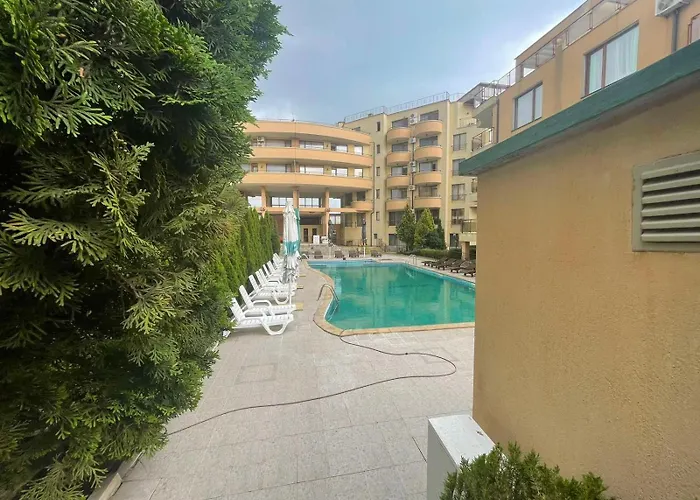 Апартаменты Quiet 1-bed Flat In Antonia Complex By Flat Mаnager